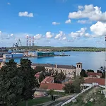 Paganor Apartments